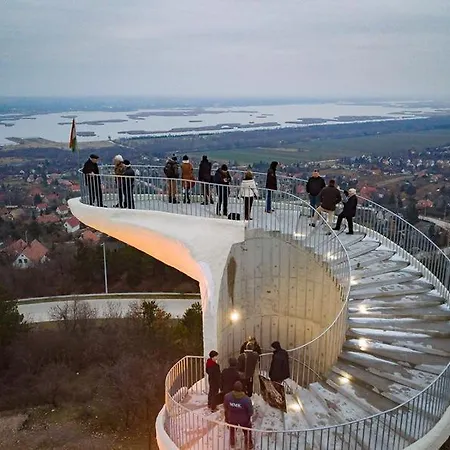 101 Agard,toeroek Balint Utca 101