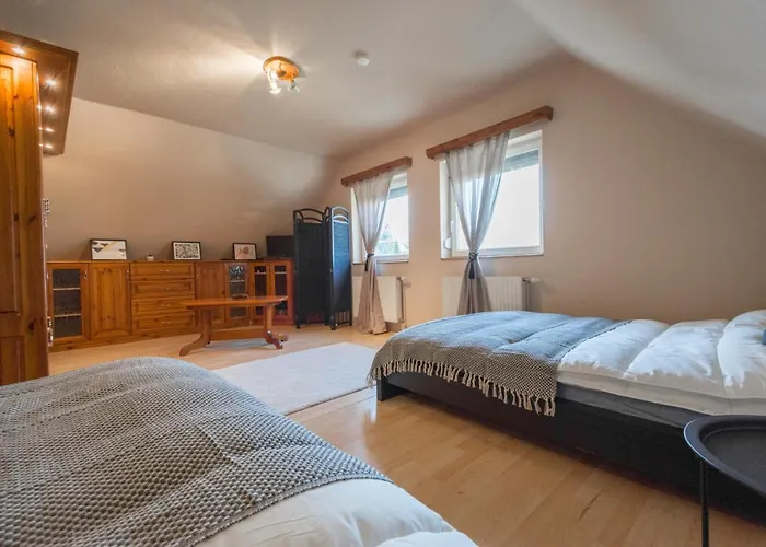 101 Agard,toeroek Balint Utca 101 Tatil Evi