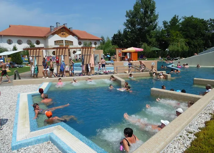 101 Agard,toeroek Balint Utca 101 Tatil Evi Gárdony